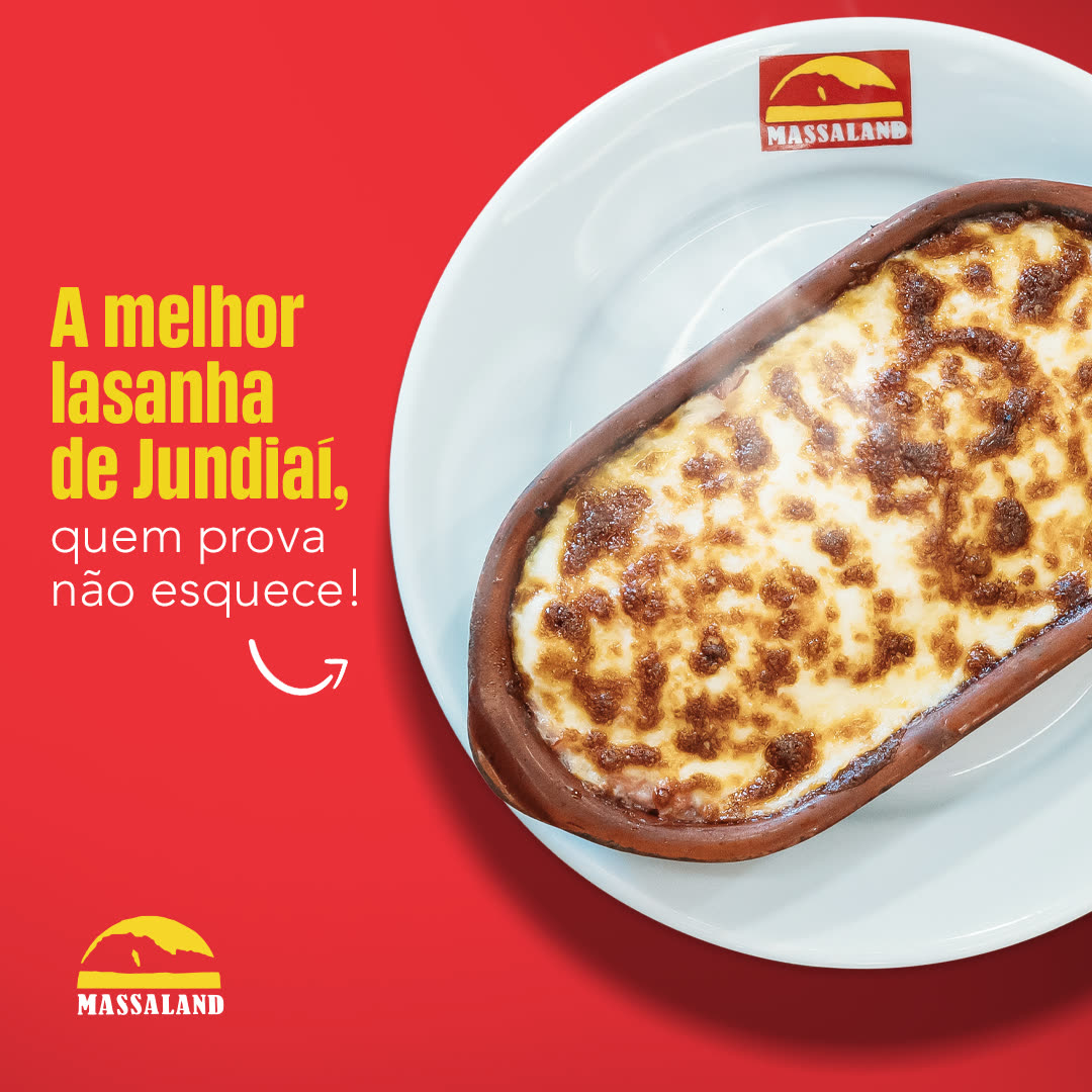 Post da lasanha gratinada em travessa de barro, com a chamada de melhor lasanha de Jundiaí.